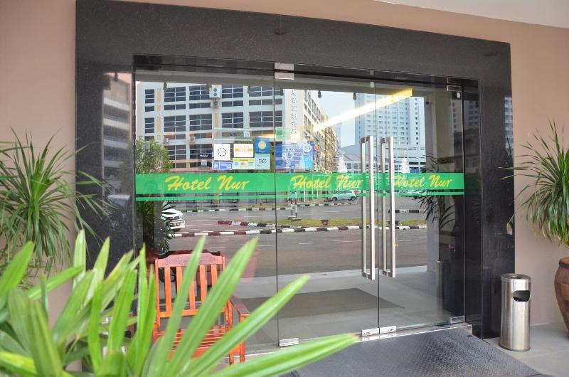 Super Oyo 985 Hotel Nur Miri Extérieur photo