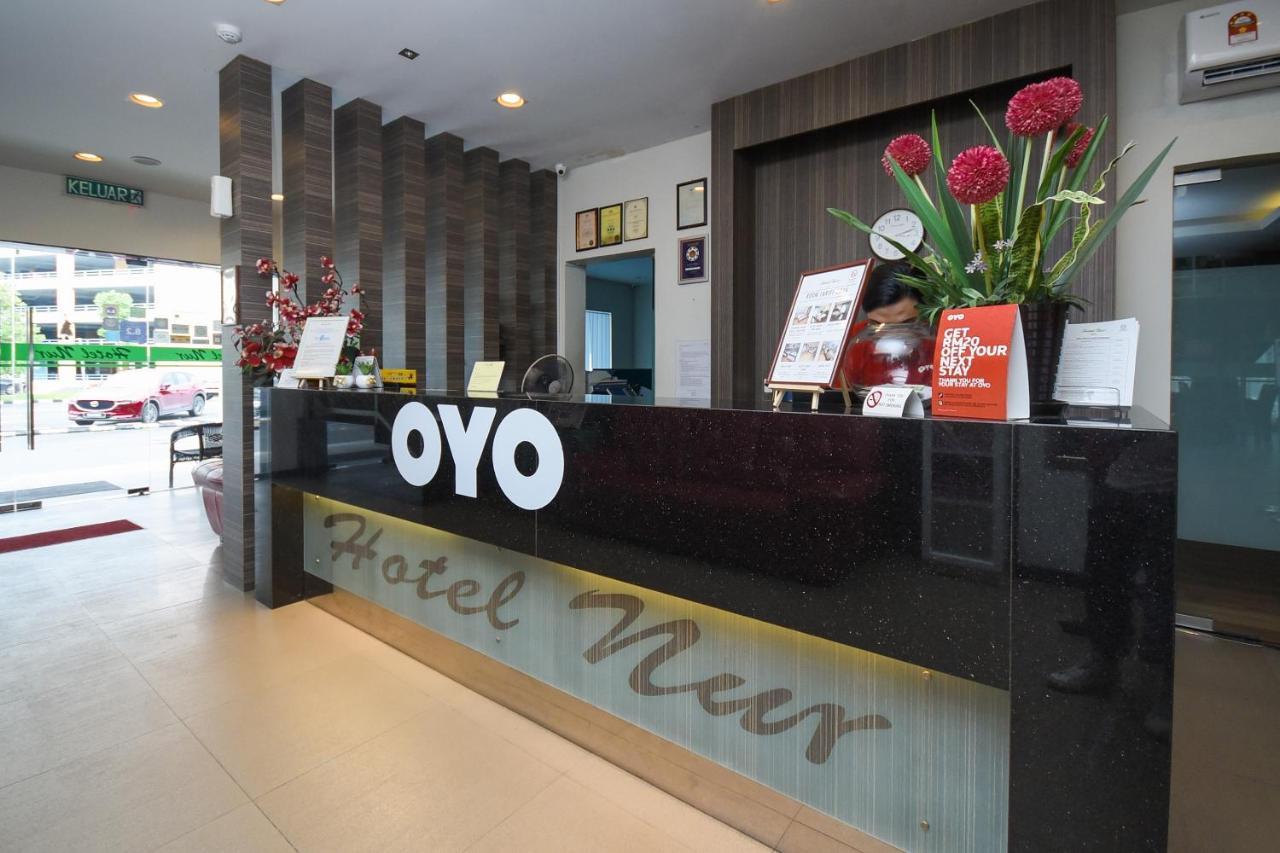Super Oyo 985 Hotel Nur Miri Extérieur photo