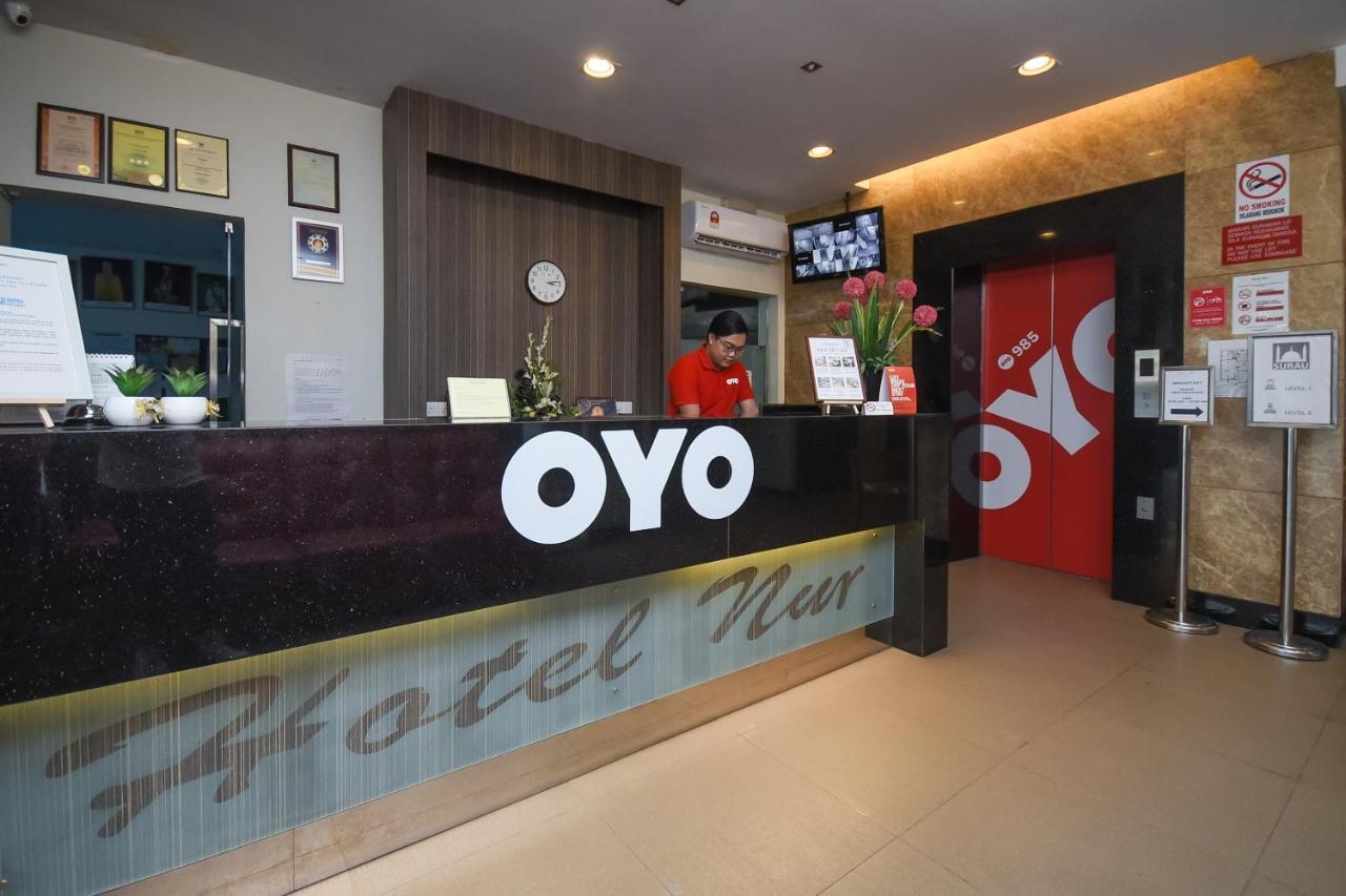 Super Oyo 985 Hotel Nur Miri Extérieur photo